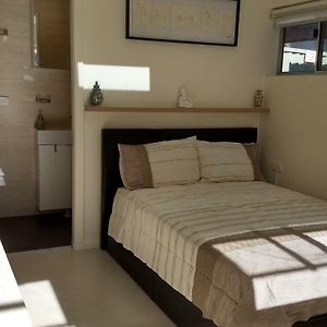 Deluxe Double Room Shower